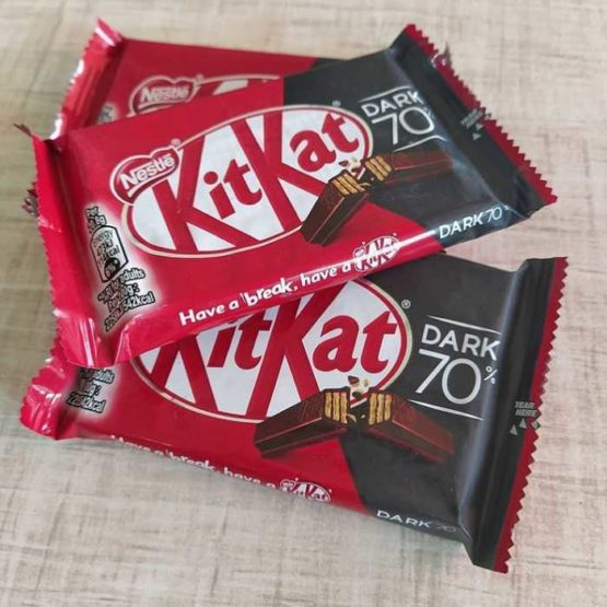 KitKat 4 Finger 70% Dark Chocolate 41.5G
